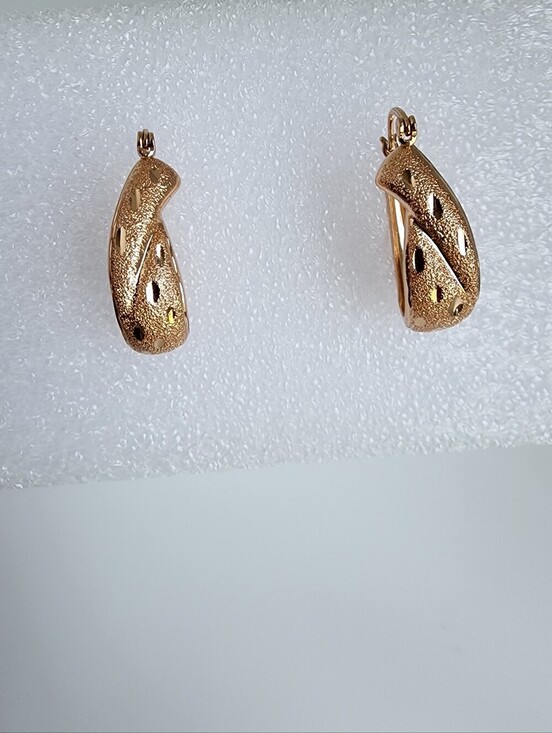 Jewelry - Rose Gold Plated Textured Oval Hoop Earrings Statement Luxury Chic